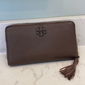 Tory Burch Light Brown wallet